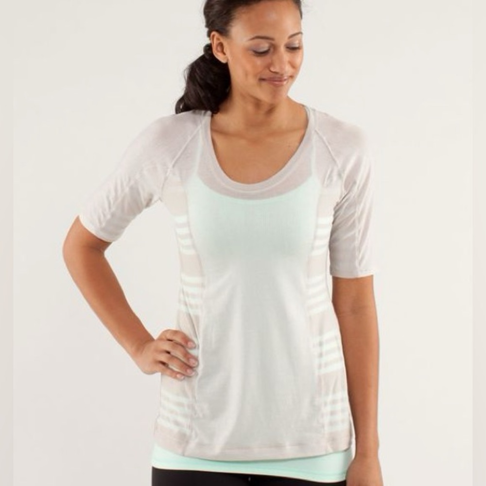 Lululemon Puri Tee Short Sleeve